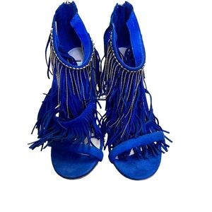 Betsey Johnson Betseyville blue fringe open toe heels size 7.5